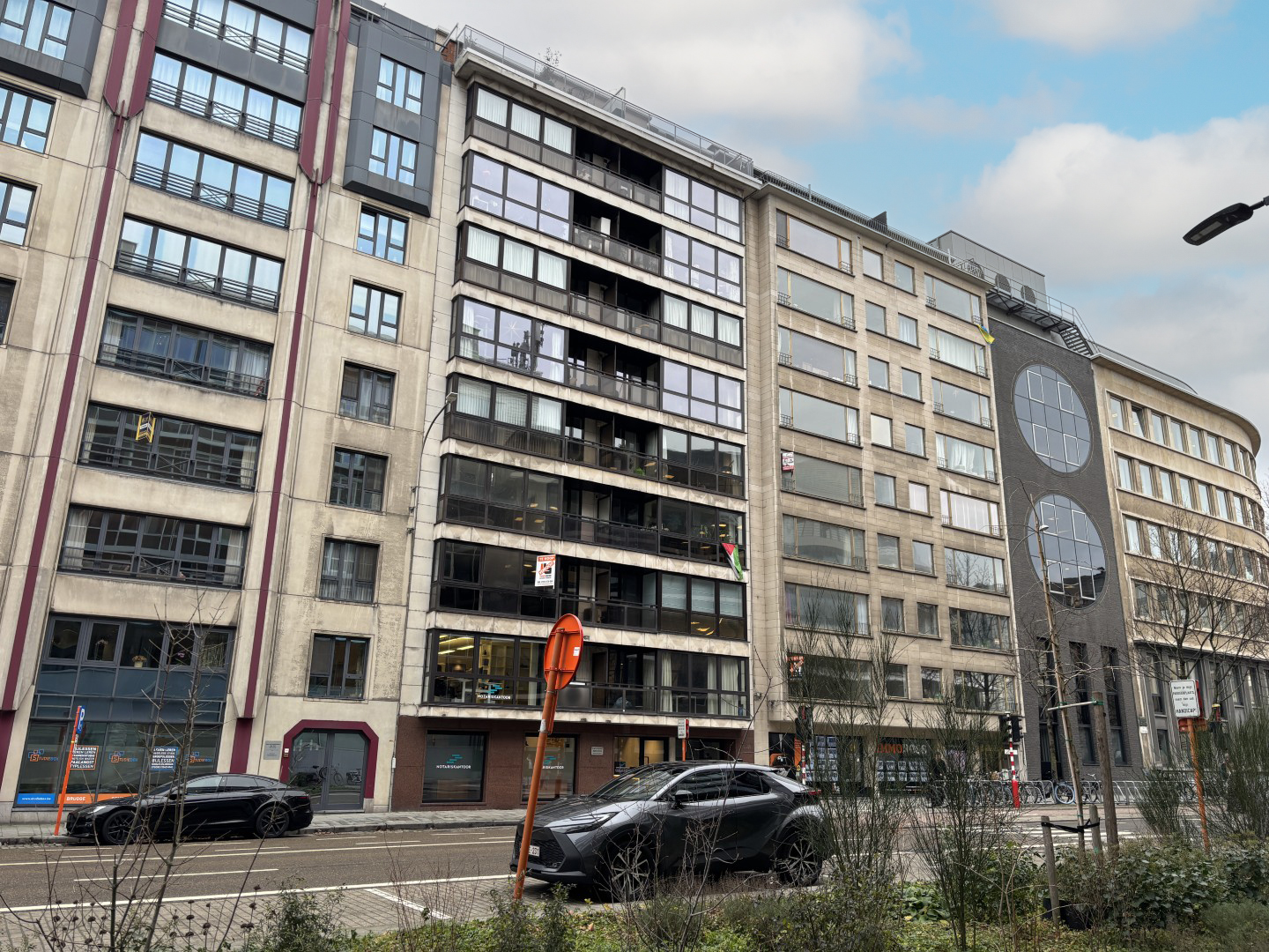 TH_431, GENT - Ruim appartement met 2 slpk en staanplaats