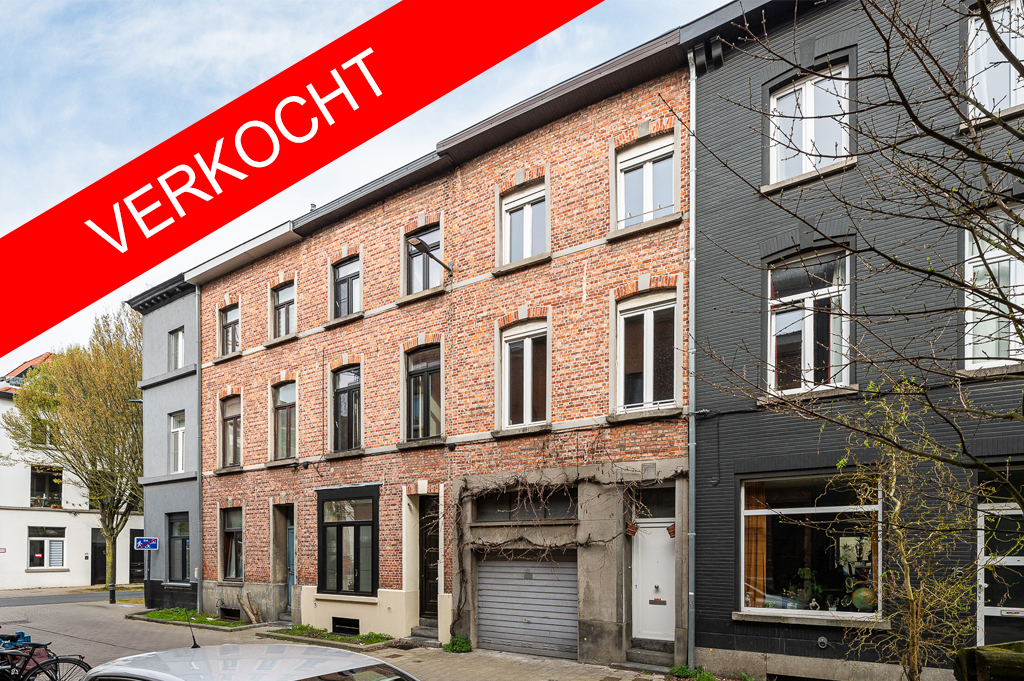 TK_176, GENT - Karaktervolle te renoveren woning