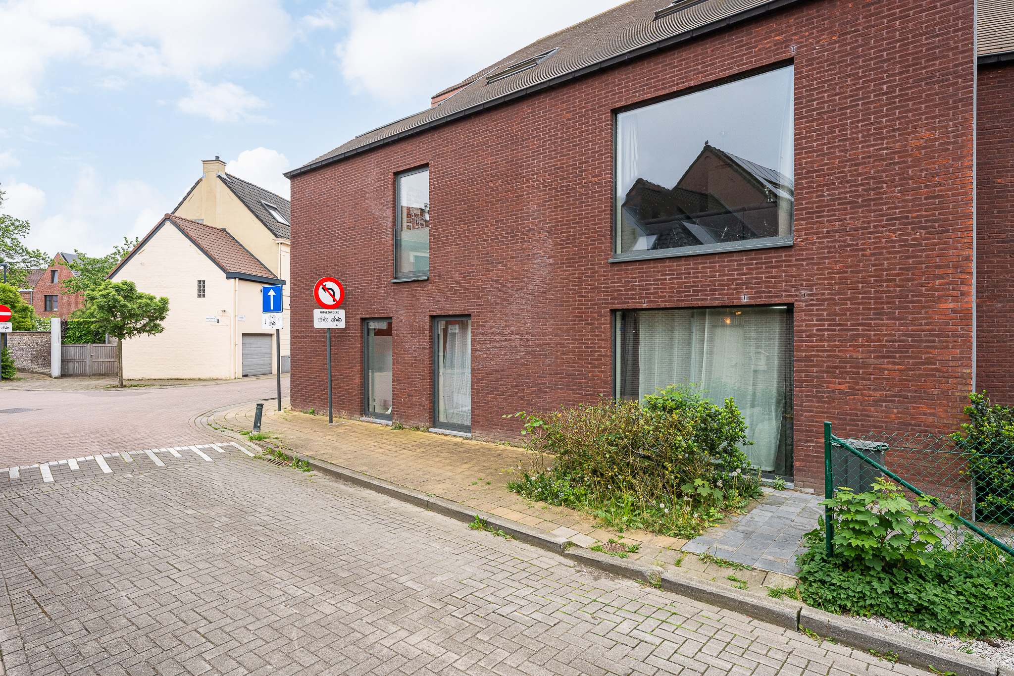 TK_179, HEUSDEN - Gelijkvloers appartement met tuin